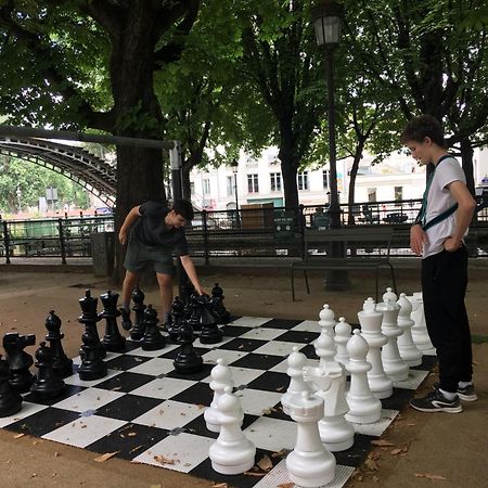 A Paris, Au Bord De L'Eau Daire Dış mekan fotoğraf